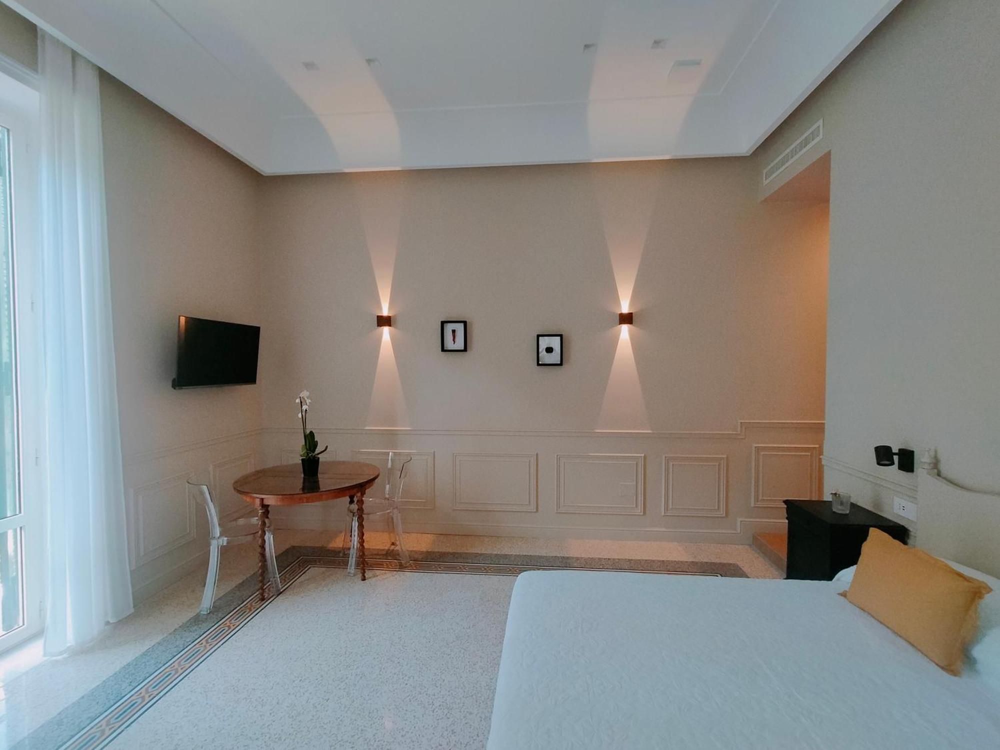 Maccus Suite Наполи Екстериор снимка